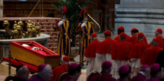 El papa Francisco es velado en la basílica de San Pedro