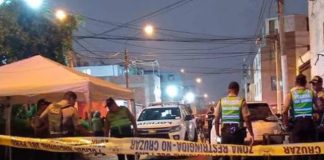 Asesinan a mujer en plena pollada