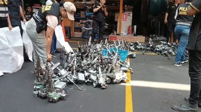 Incautan 400 mil soles en autopartes robadas