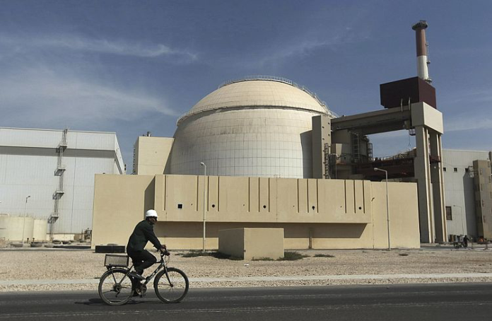 Irán busca iniciar diálogo nuclear