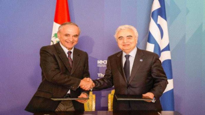 Minem firma Memorando de Entendimiento