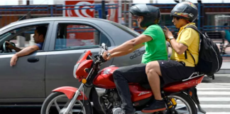Este jueves inicia prohibición de dos personas en una moto Este jueves inicia prohibición de dos personas en una moto