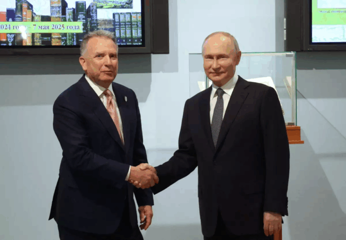 Vladímir Putin recibió a emisario de Donald Trump Vladímir Putin recibió a emisario de Donald Trump