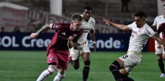 Universitario perdió ante River Plate en el debut en la Libertadores