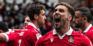 Wrexham de Ryan Reynolds asciende de categoría