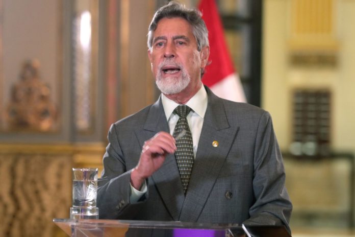 Congreso formaliza levantamiento del fuero contra Francisco Sagasti