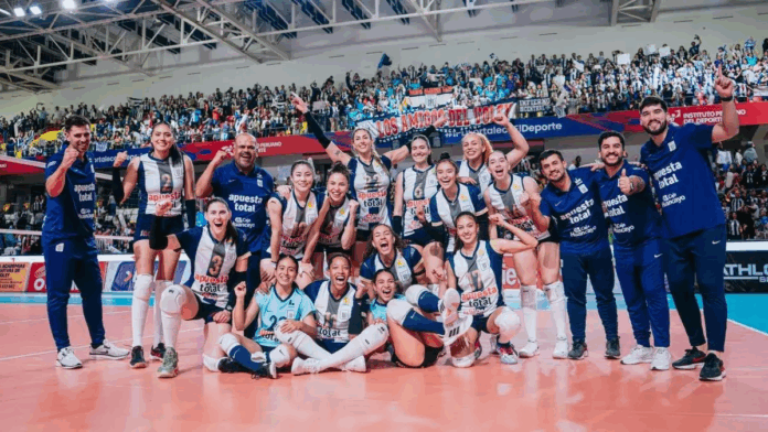 Alianza Lima derrotó 3-0 a Regatas en primera final de la Liga Peruana de Vóley