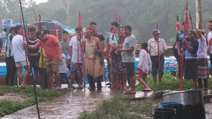 Nativos denuncian que militares brasileños ingresan a Perú para decomirsar sus productos