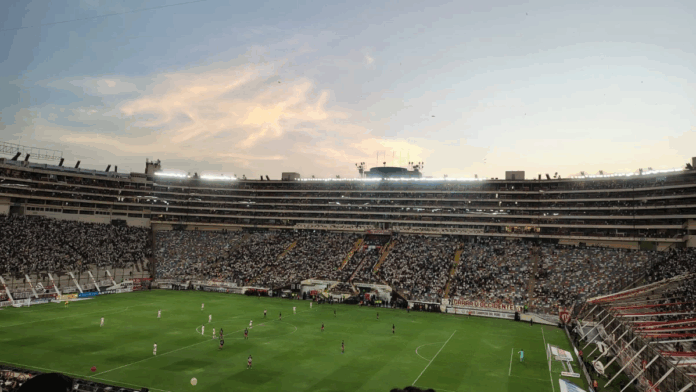 Universitario vs Sporting Cristal se jugará con público