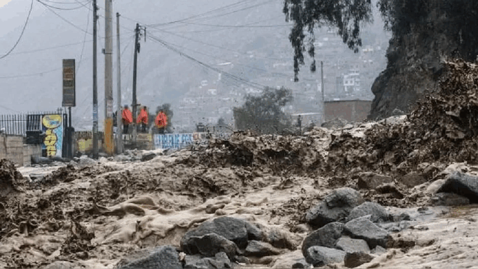 Gobierno prorrogó el estado de emergencia por lluvias en Lima