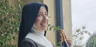 Botan a monja por ser ‘demasiado bonita’