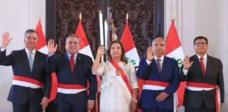 Dina cambió a tres ministros