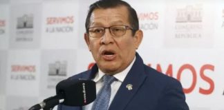 Salhuana no irá al Vaticano Eduardo Salhuana