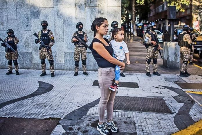 Estados Unidos insta a sus ciudadanos a no viajar