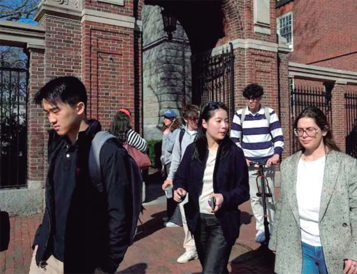 Estudiantes de Harvard