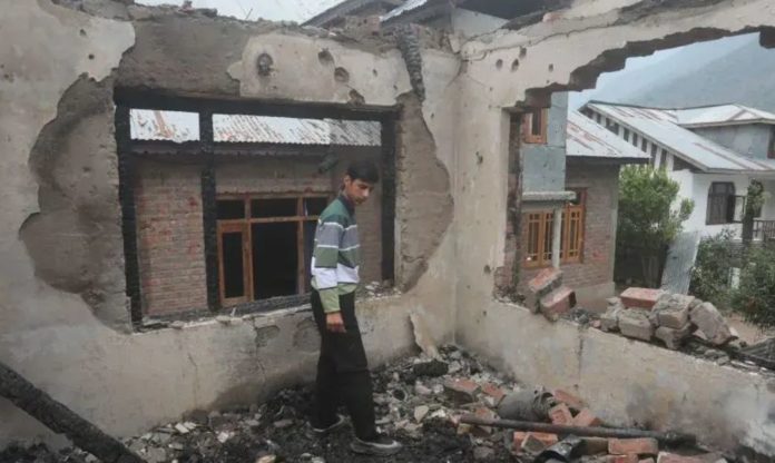 India se defiende de ataques de Pakistán