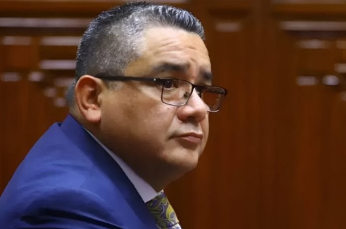 Juan José Santiváñez