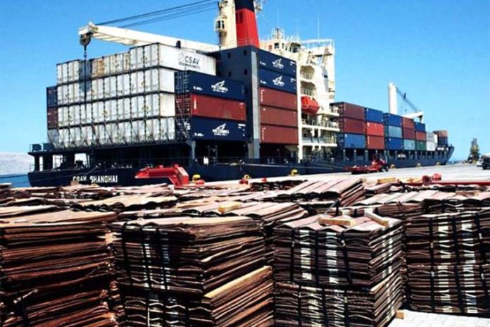 Superávit de la balanza comercial de Perú