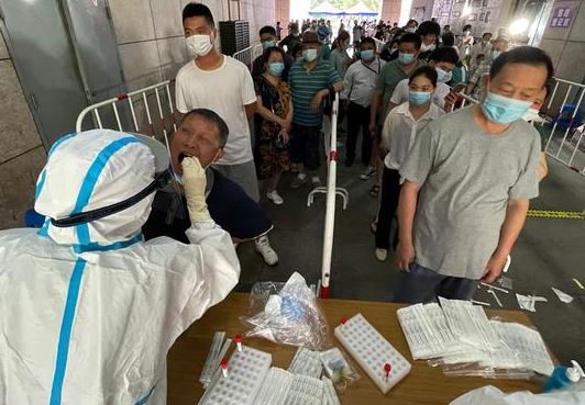 autoridades sanitarias de Tailandia han confirmado un brote significativo de la variante XEC del COVID-19 autoridades sanitarias de Tailandia han confirmado un brote significativo de la variante XEC del COVID-19