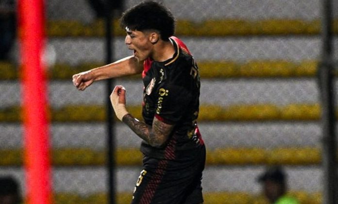 Melgar venció a Academia Puerto Cabello y sueña con los playoffs