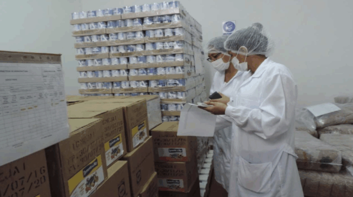 Fiscalía detiene a cuatro funcionarios del programa Wasi Mikuna