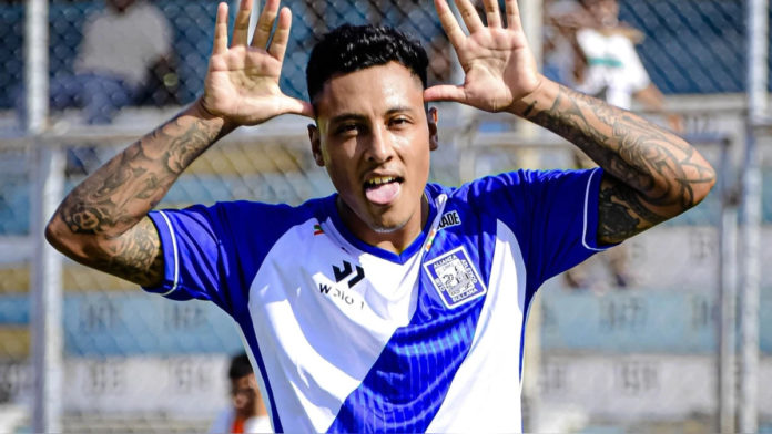 Alianza Atlético goleó y es nuevo líder del Torneo Apertura