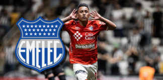 Christian Cueva fue anunciado como nuevo jugador de Emelec