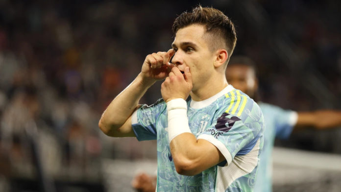 Juventus aplastó 5-0 a Al Ain en el Mundial de Clubes Juventus aplastó 5-0 a Al Ain en el Mundial de Clubes