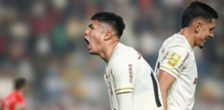 Universitario goleó a ADT y volvió a la cima del Apertura 2025