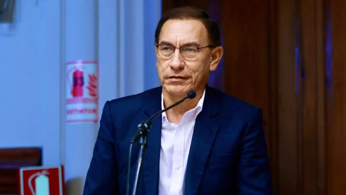 Oficializan inhabilitación de diez años contra Martín Vizcarra
