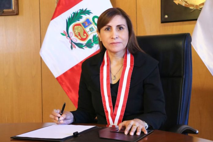 Patricia Benavides llegó al Ministerio Público para retomar su cargo