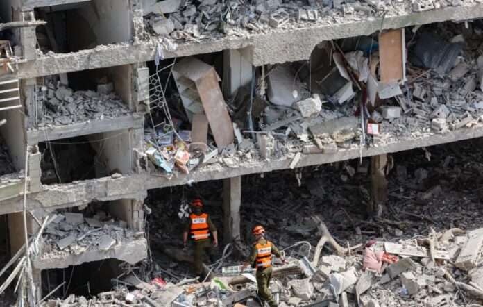 Irán lanzó misiles contra ciudades en Israel Irán lanzó misiles contra ciudades en Israel