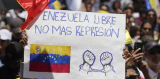 Nicolás Maduro tiene casi mil presos políticos