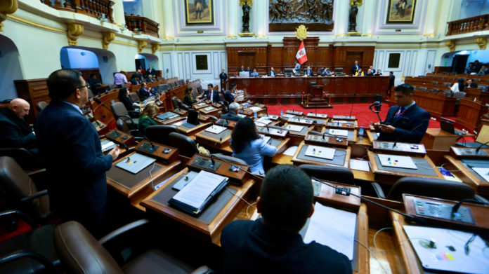 Congreso aprueba restablecer la inmunidad parlamentaria