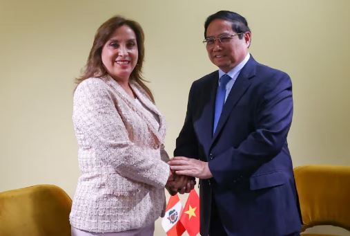 la presidenta Dina Boluarte Zegarra sostuvo una reunión con el primer ministro de Vietnam, Pham Minh Chinh la presidenta Dina Boluarte Zegarra sostuvo una reunión con el primer ministro de Vietnam, Pham Minh Chinh