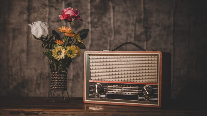 La radio en el Perú cumple 100 años