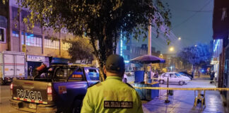 Vendedora ambulante lucha por su vida tras ser baleada