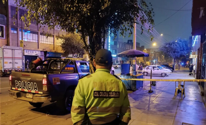 Vendedora ambulante lucha por su vida tras ser baleada Vendedora ambulante lucha por su vida tras ser baleada