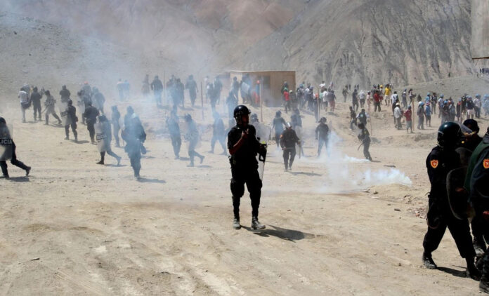 PJ da 7 días de prisón preventiva a detenidos en protestas en Arequipa PJ da 7 días de prisón preventiva a detenidos en protestas en Arequipa