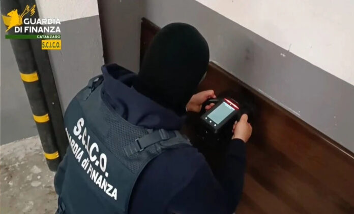 Cae en Italia red que introdujo una tonelada de droga de Perú Cae en Italia red que introdujo una tonelada de droga de Perú