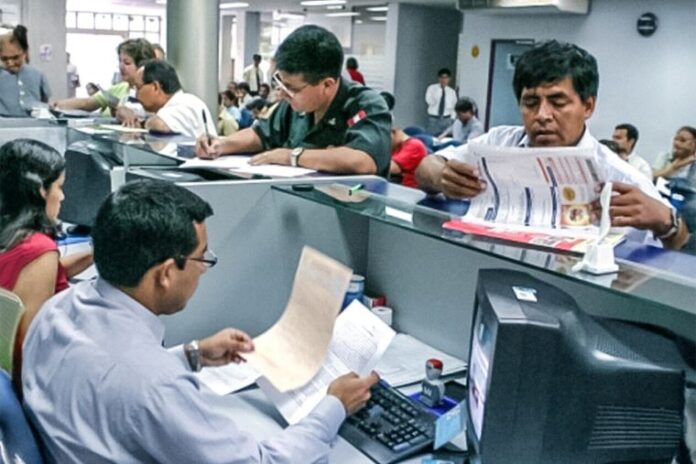 600 mil trabajadores estatales