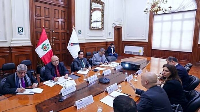 Ejecutivo ratifica compromiso con la minería formal