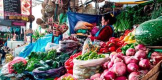 Gobierno garantiza abastecimiento y frena especulación de precios