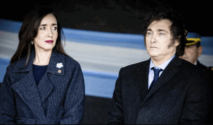 La vicepresidenta de Argentina, Victoria Villarruel, enfrentó públicamente al presidente Javier Milei La vicepresidenta de Argentina, Victoria Villarruel, enfrentó públicamente al presidente Javier Milei