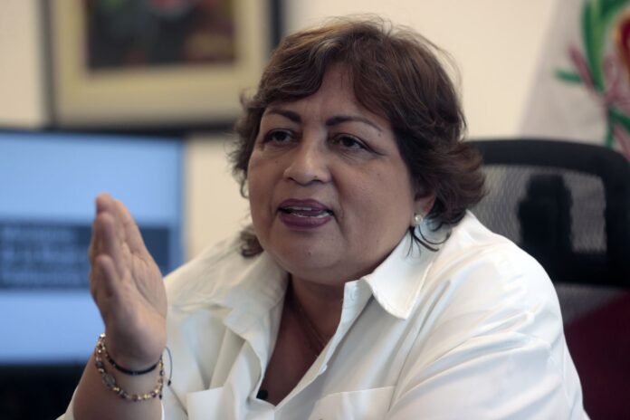 Ministra de la Mujer