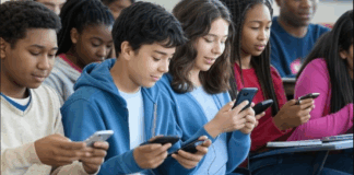 Niños holandeses sí aprenden sin celulares