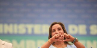 Aprueban aumentar sueldo de Dina Boluarte a más de 35 mil soles