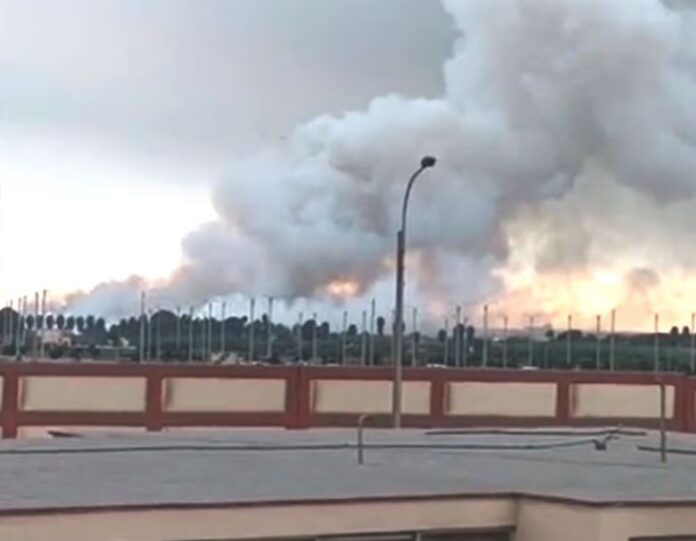 incendio en la Base Naval