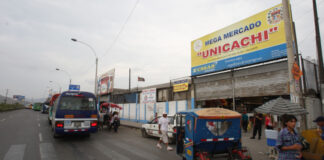 Extorsionadores balean fachada del mercado Unicachi