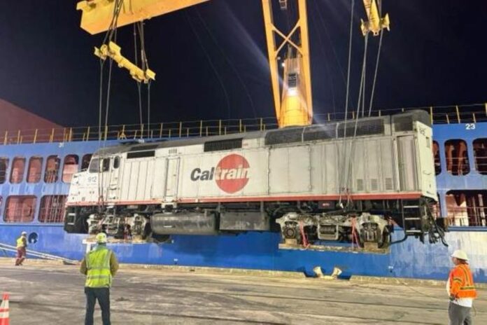 Lima exige marcha blanca de trenes Caltrain pero Gobierno dice que no